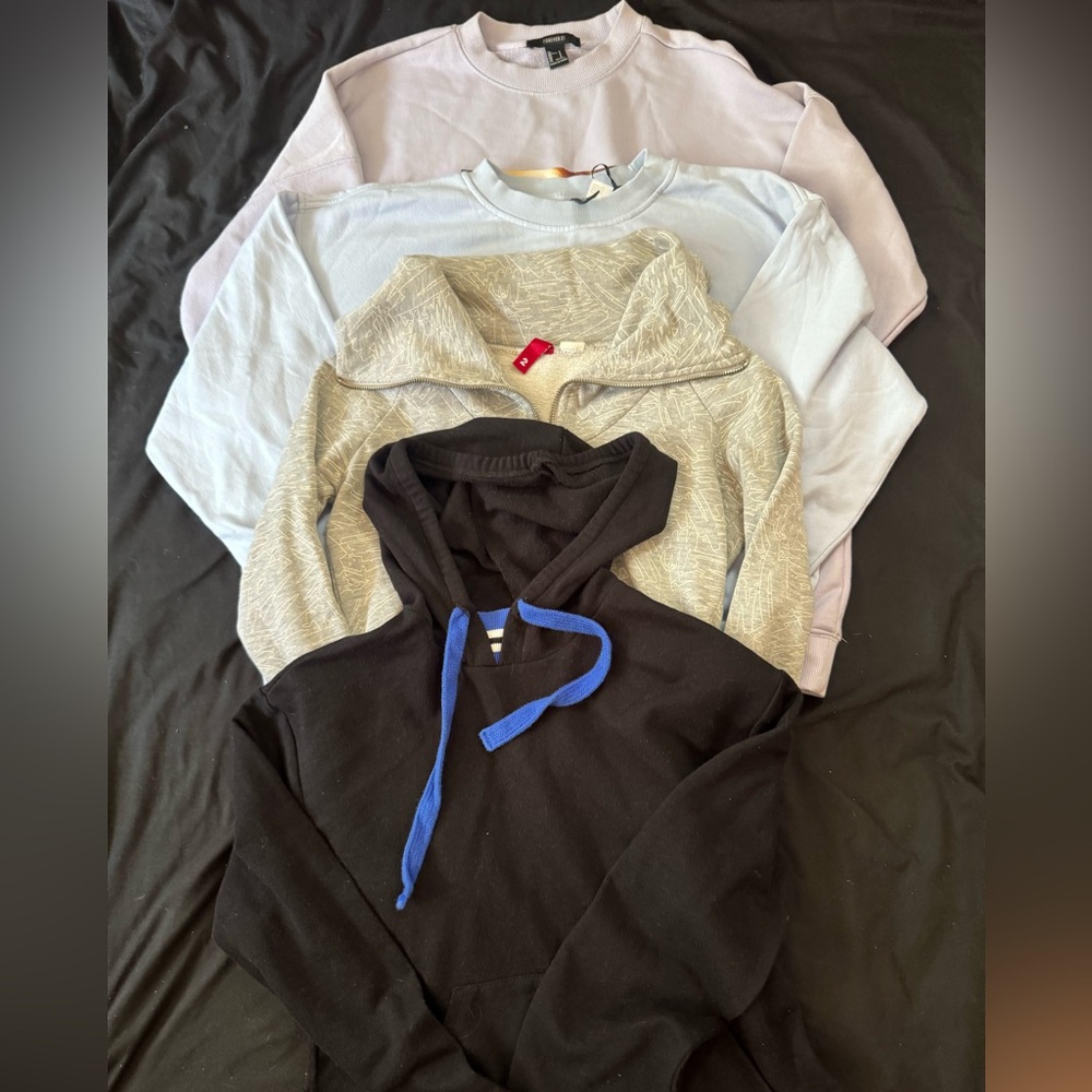 Zara & Forever 21 Sweater Bundle | 4 Piece Bundle | Size Small